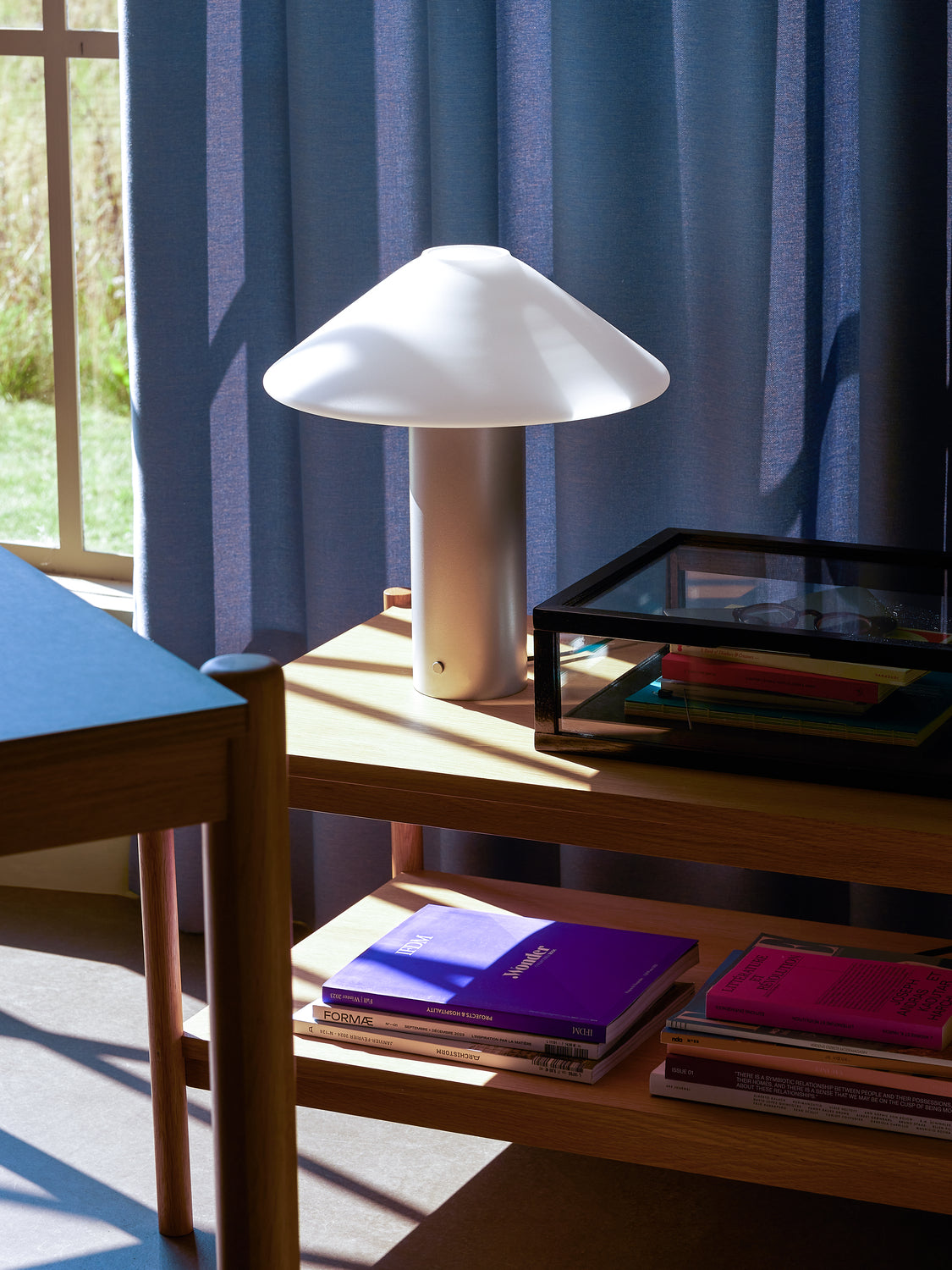 Hübsch Orbit Table Lamp