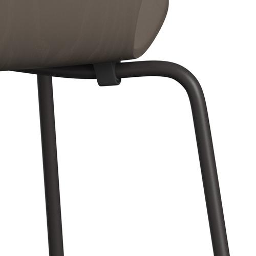 Fritz Hansen 3107 Skalstol, Warm Graphite/Farvet Ask Deep Clay