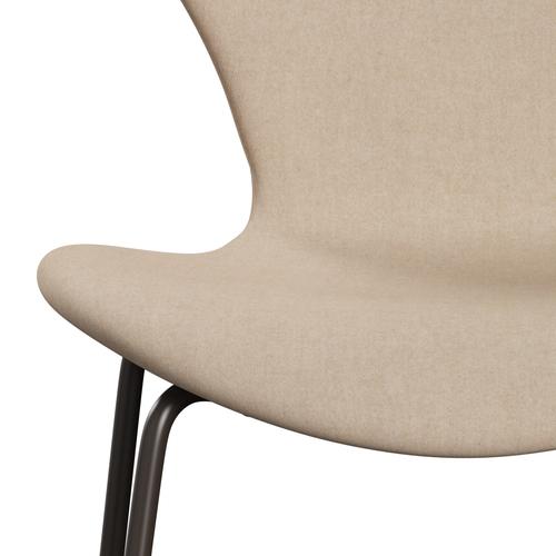 Fritz Hansen 3107 Stol Fuldpolstret, Brown Bronze/Divina Md Creme