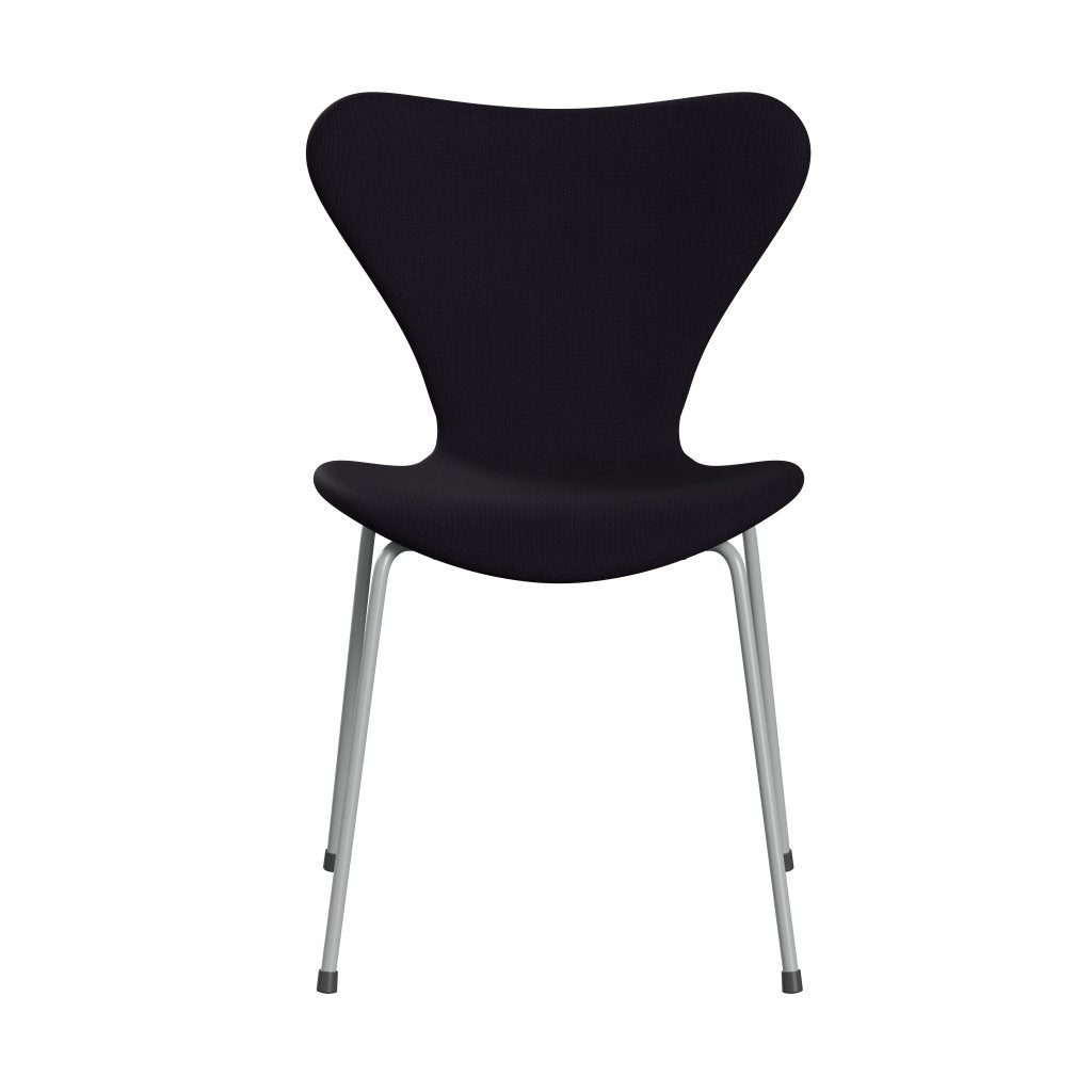 Fritz Hansen 3107 Stol Fuldpolstret, Nine Grey/Fame Bordeaux (F64055)