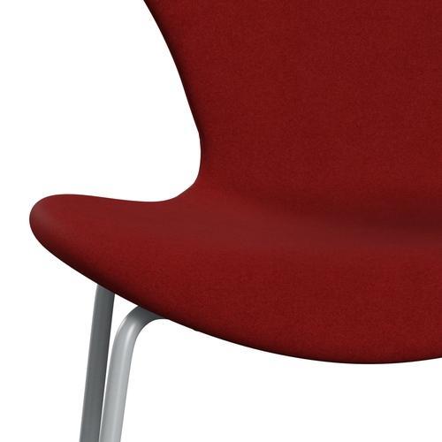 Fritz Hansen 3107 Stol Fuldpolstret, Silver Grey/Divina Bordeaux Rød