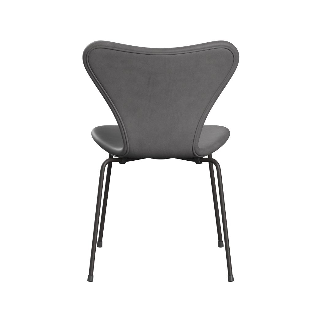 Fritz Hansen 3107 Stol Fuldpolstret, Warm Graphite/Embrace Beton