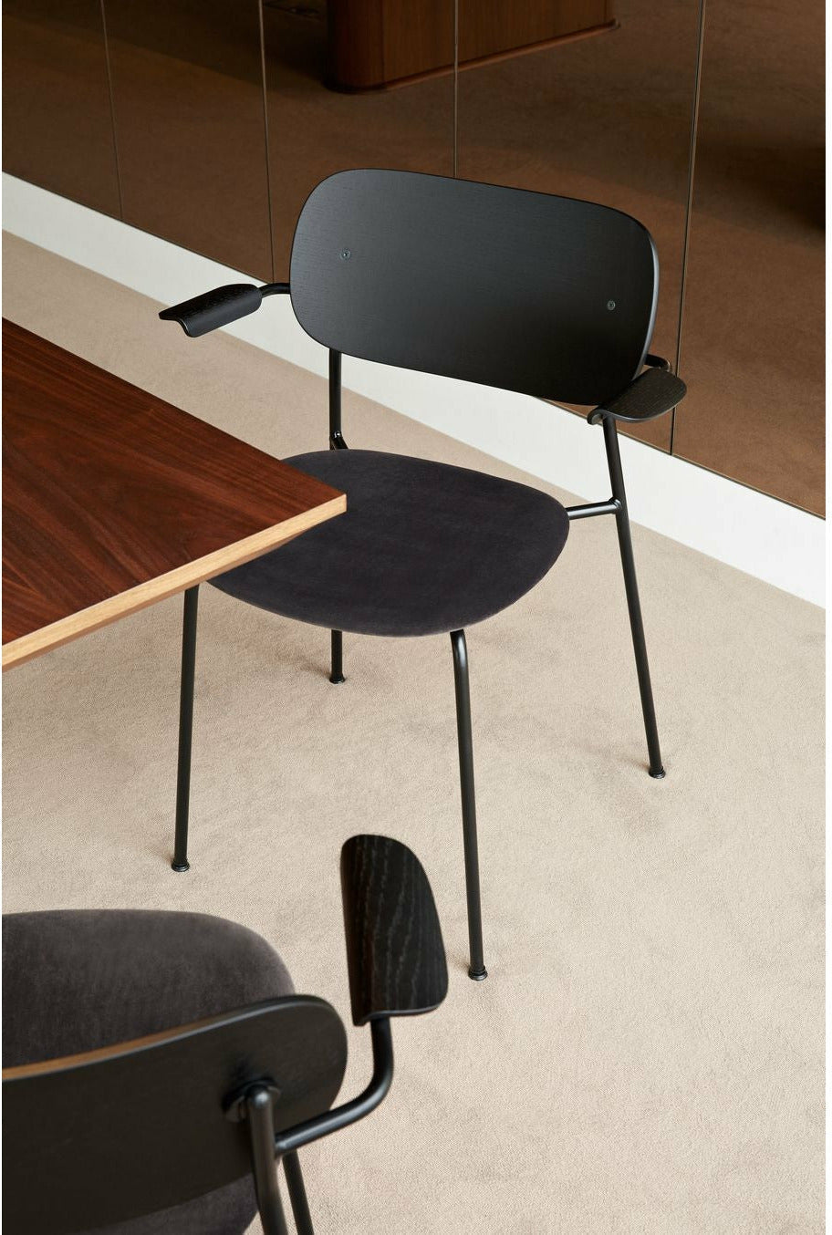 [product_category]-Audo Copenhagen Co Food Chair Dark Stained Oak, Black-Audo Copenhagen-5709262024841-1160849-MEN-48