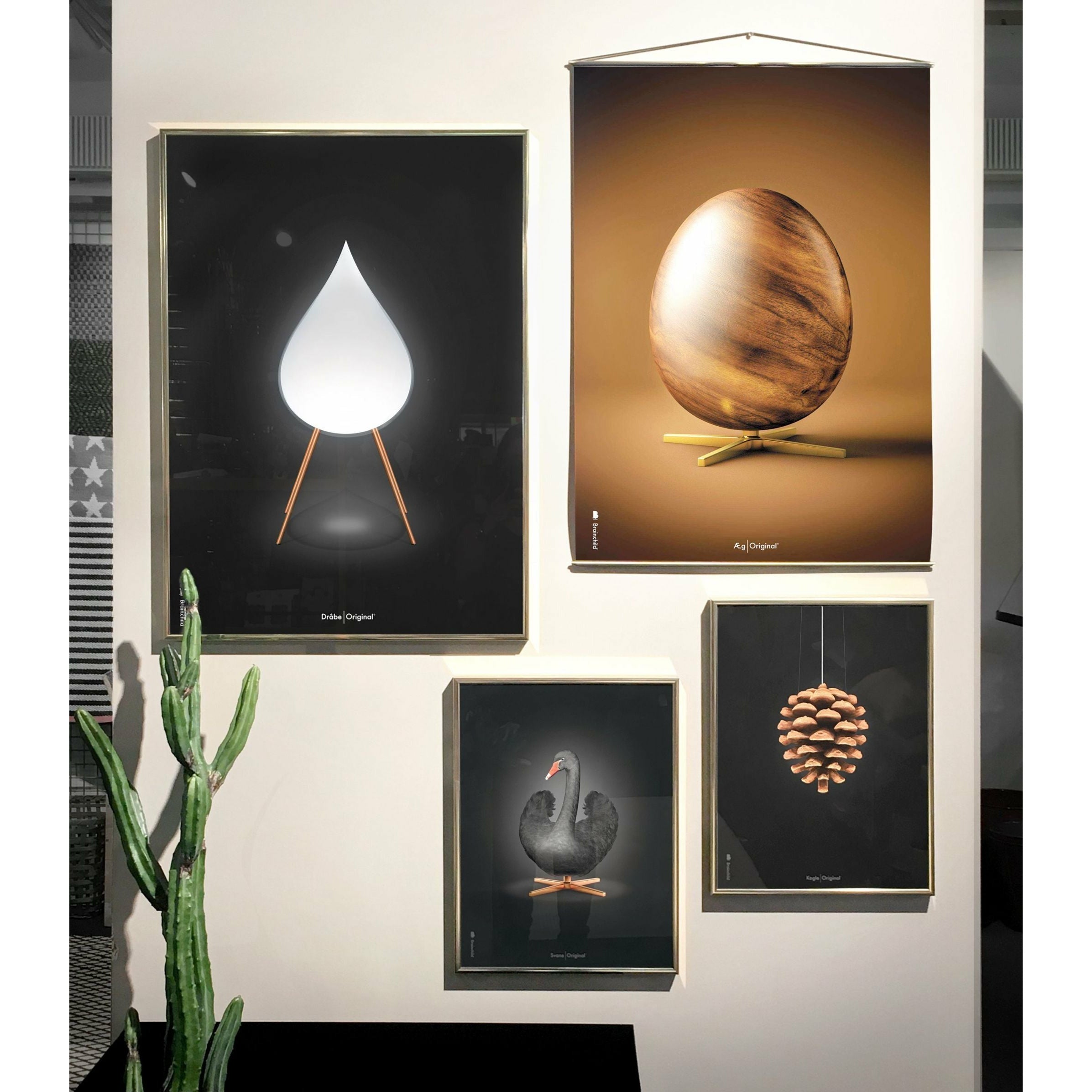 [product_category]-Brainchild Pine Cone Classic Poster, Frame Made Of Light Wood A5, Black Background-Brainchild-23001-A-BRA-23