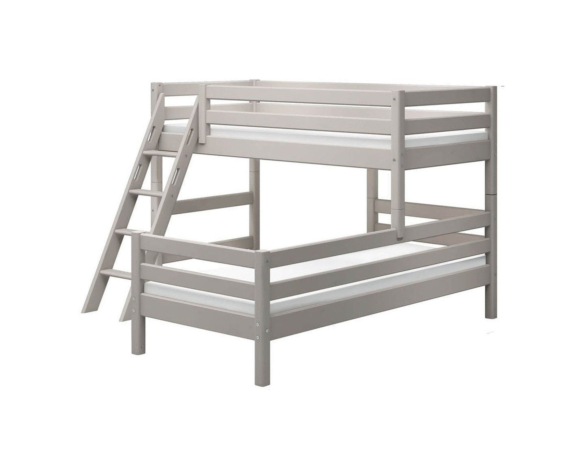 FLEXA Semi-high bed w. slanting ladder