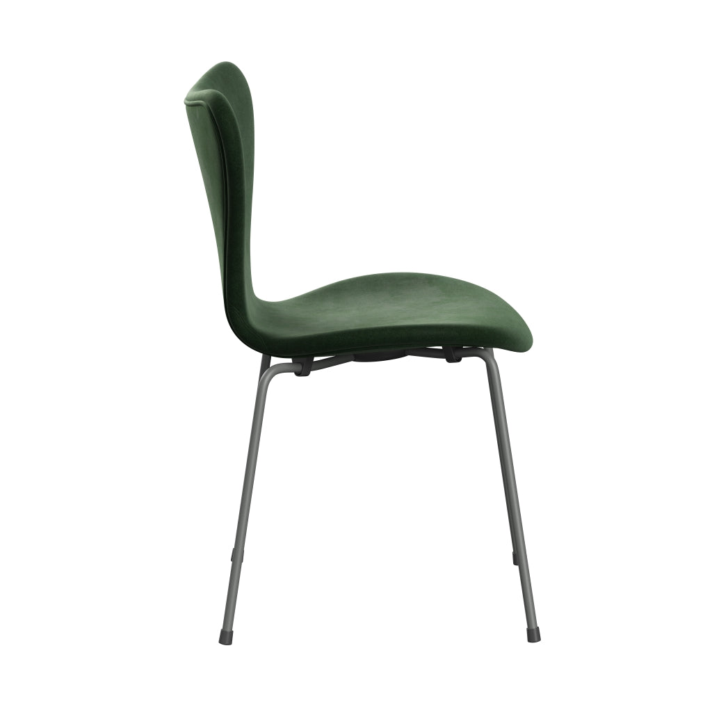 Fritz Hansen 3107 Chair Full Upholstery, Silver Grey/Belfast Velvet Forest Green