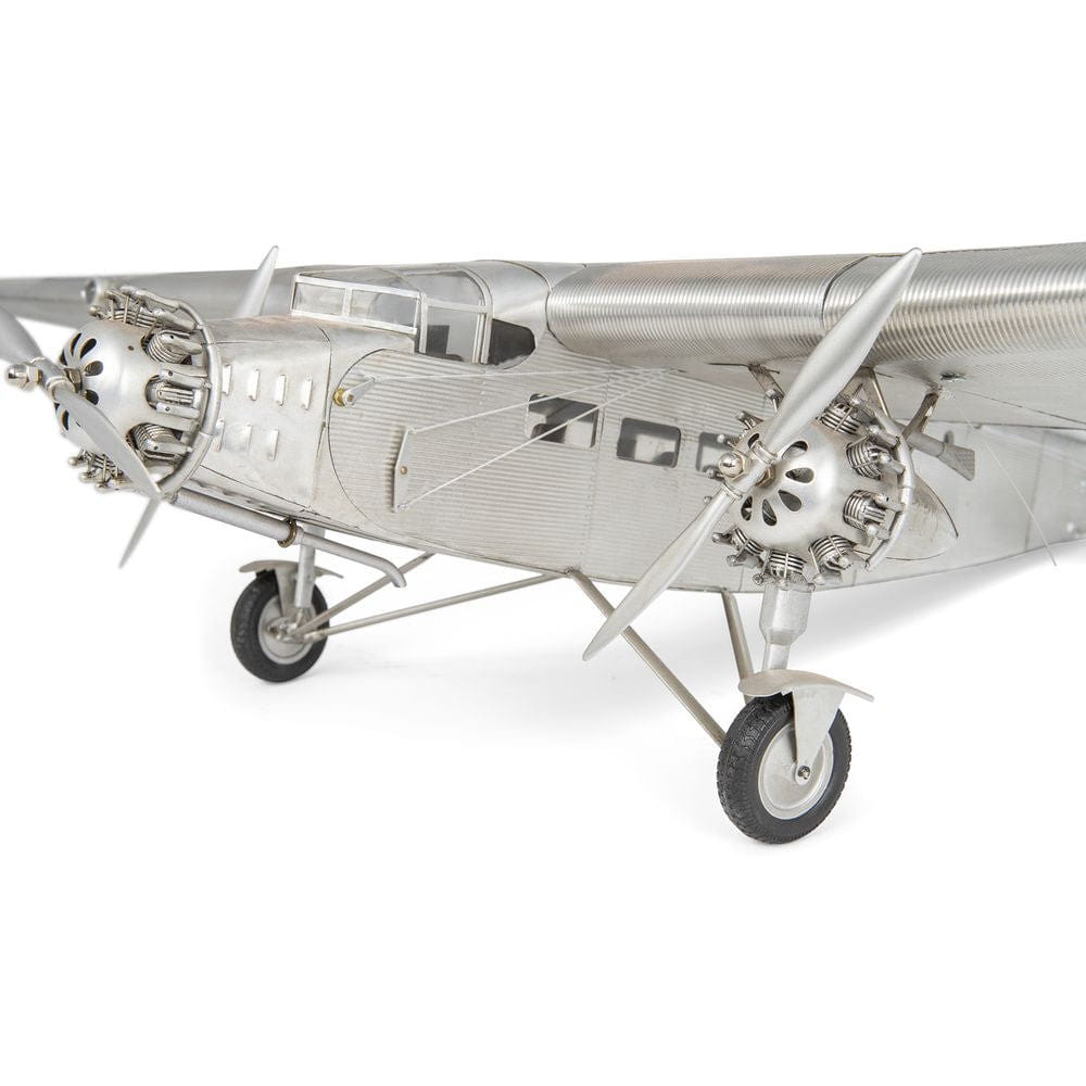 Authentic Models Ford Trimotor Flymodel